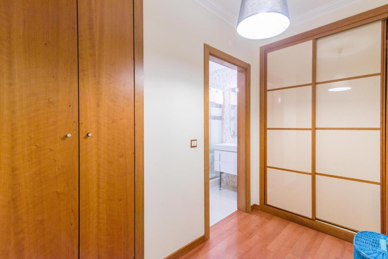 Casa Mergoux - 15 Mins Walk City Center - Quiet - Spacious ตาวิรา ภายนอก รูปภาพ